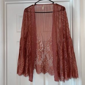 Pink lace kimono